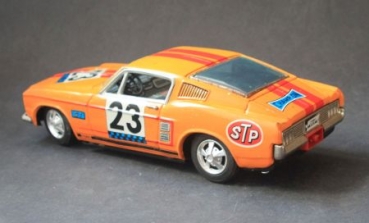 Bandai Ford Mustang Fastback 1969 Tinmodel with frictiondrive (6572)